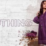 Retailer browsing wholesale clothing deals on Saddar App.